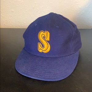 Vintage New Era mariners cap 100% wool size 7